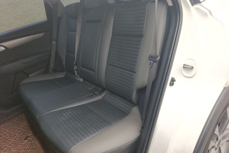 Used Kia Sportage R 2019 2.0L Automatic Smart Luxury Edition Exterior 6