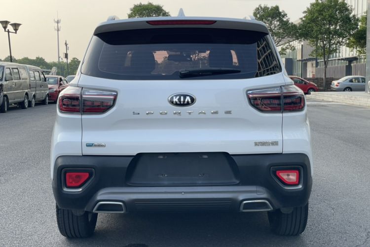 Used Kia Sportage R 2019 2.0L Automatic Smart Luxury Edition Exterior 7
