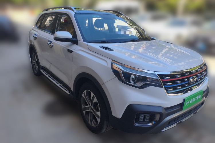 Used Kia Sportage R 2019 2.0L Automatic Smart Luxury Edition Front Right 45 Deg