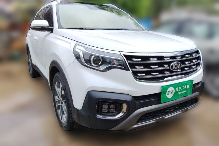 Used Kia Sportage R 2019 2.0L Automatic Smart Luxury Edition Front Right 45 Deg