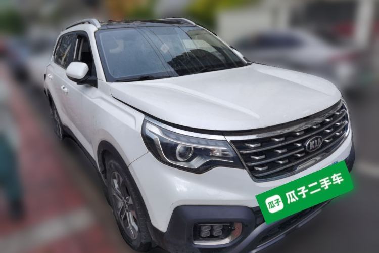 Used Kia Sportage R 2019 2.0L Automatic Smart Luxury Edition Front Right 45 Deg