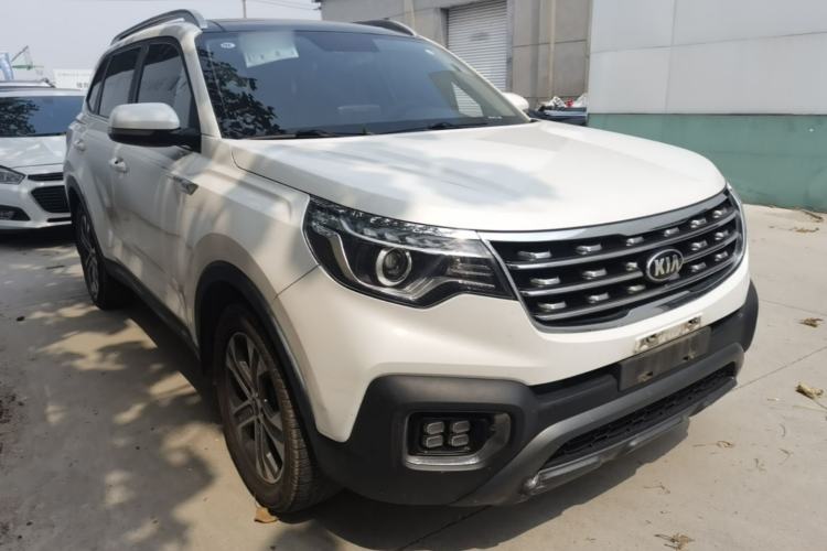 Used Kia Sportage R 2019 2.0L Automatic Smart Luxury Edition Front Right 45 Deg