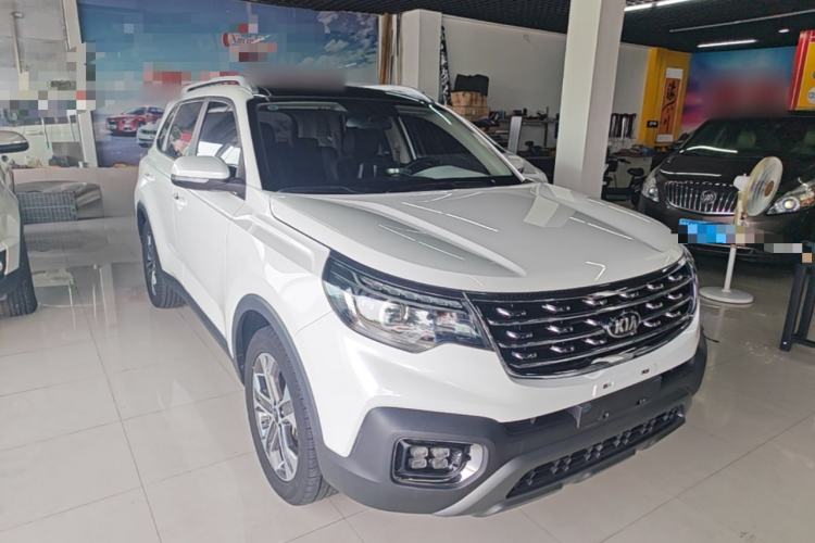 Used Kia Sportage R 2019 2.0L Automatic Smart Luxury Edition Front Right 45 Deg