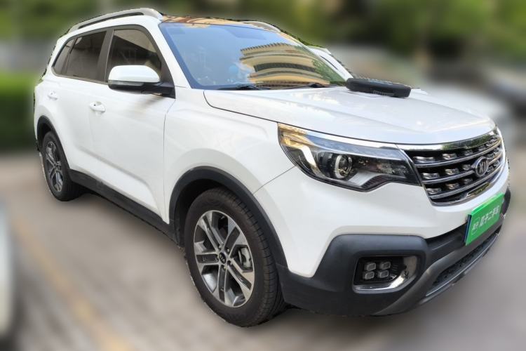 Used Kia Sportage R 2019 2.0L Automatic Smart Luxury Edition Front Right 45 Deg