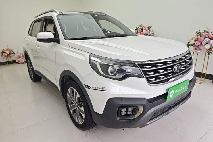 Used Kia Sportage R 2019 2.0L Automatic Smart Luxury Edition Front Right 45 Deg