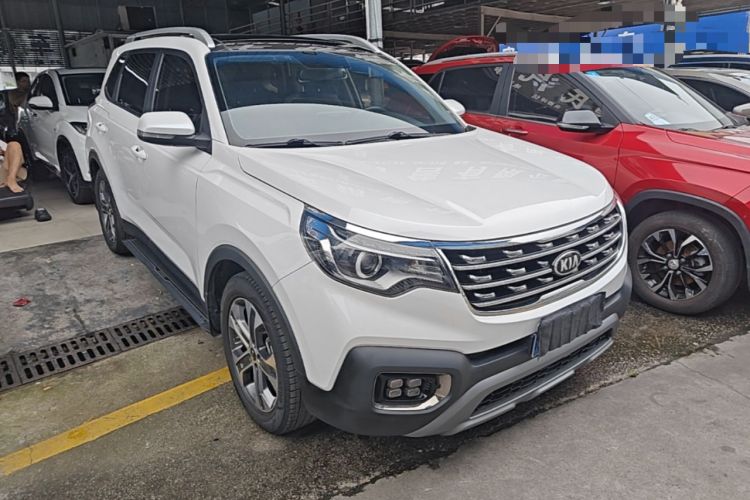 Used Kia Sportage R 2019 2.0L Automatic Smart Luxury Edition Front Right 45 Deg