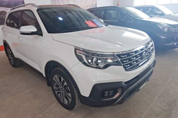 Used Kia Sportage R 2019 2.0L Automatic Smart Luxury Enhanced Edition Front Right 45 Deg