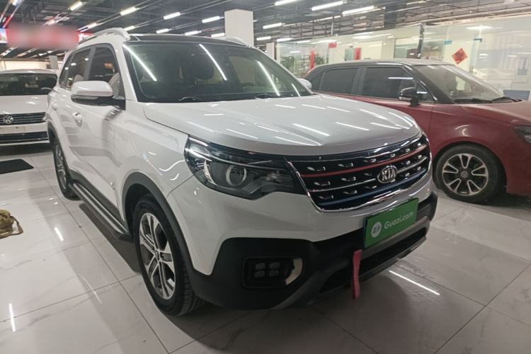 Used Kia Sportage R 2019 2.0L Automatic Smart Luxury Edition Front Right 45 Deg