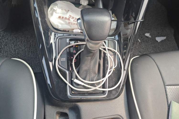 Used Kia Sportage R 2019 2.0L Automatic Smart Luxury Edition Gear Lever
