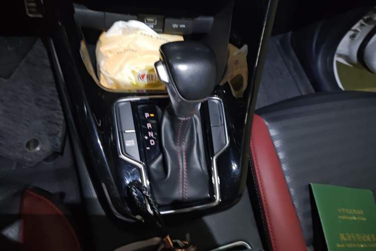 Used Kia Sportage R 2019 1.4T DCT Smart Luxury Edition GLS Gear Lever
