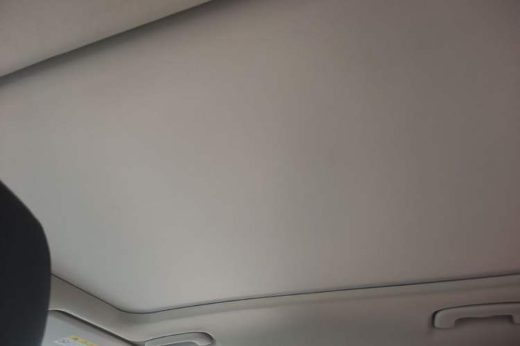 Used Kia Sportage R 2019 2.0L Automatic Smart Luxury Edition Headliner