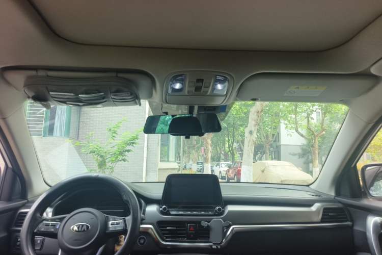 Used Kia Sportage R 2019 2.0L Automatic Smart Luxury Edition Headliner