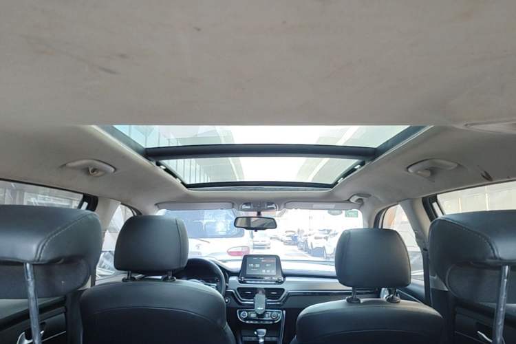 Used Kia Sportage R 2019 2.0L Automatic Smart Luxury Edition Headliner