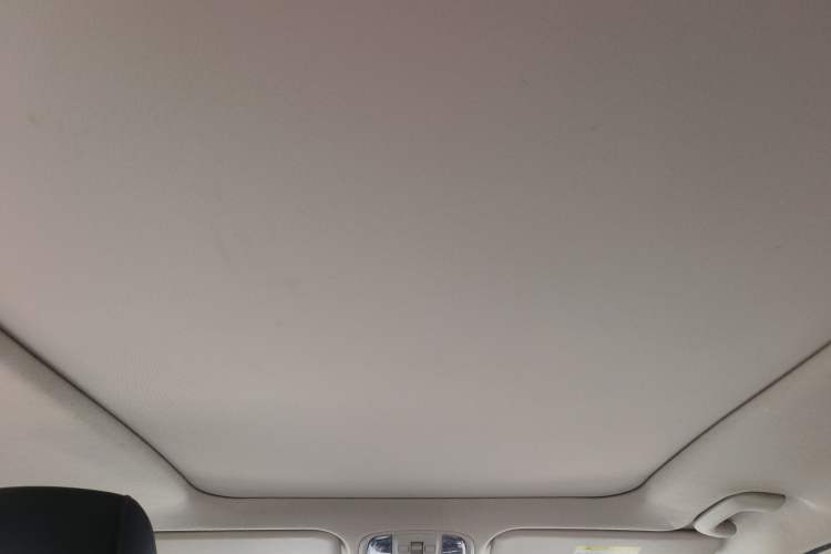 Used Kia Sportage R 2019 2.0L Automatic Smart Luxury Edition Headliner