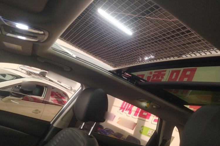 Used Kia Sportage R 2019 2.0L Automatic Smart Luxury Edition Headliner