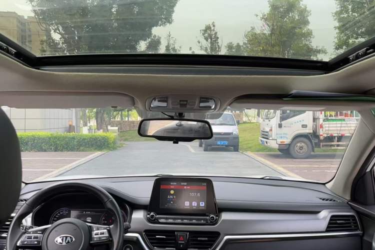 Used Kia Sportage R 2019 2.0L Automatic Smart Luxury Edition Headliner