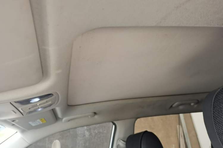 Used Kia Sportage R 2019 2.0L Automatic Smart Luxury Edition Headliner