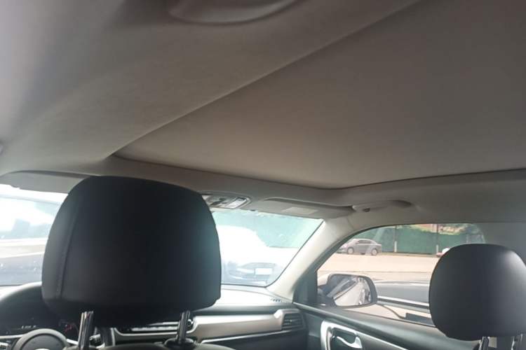Used Kia Sportage R 2019 2.0L Automatic Smart Luxury Edition Headliner