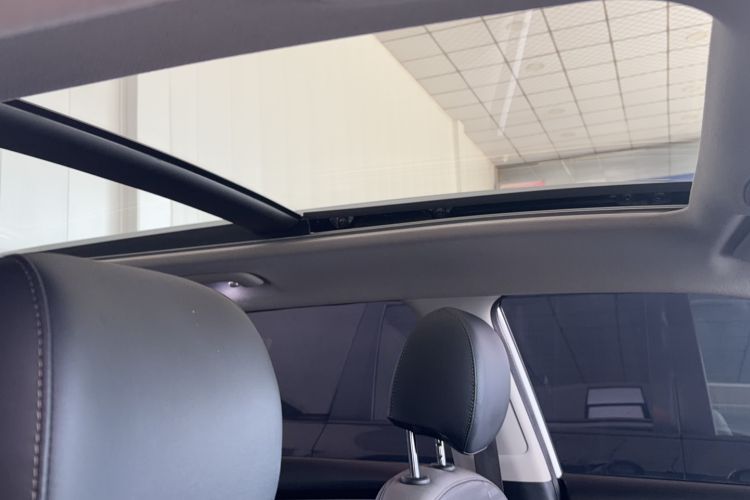 Used Kia Sportage R 2019 2.0L Automatic Smart Luxury Edition Headliner