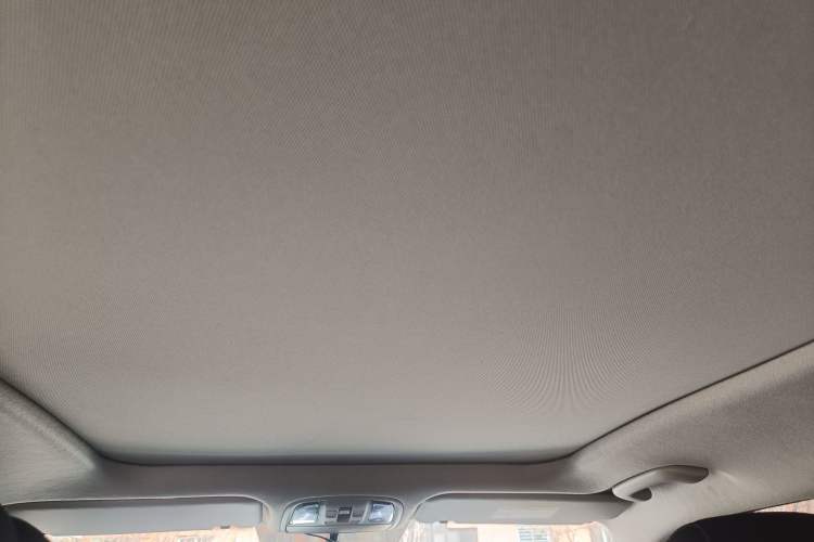 Used Kia Sportage R 2019 2.0L Automatic Smart Luxury Edition Headliner