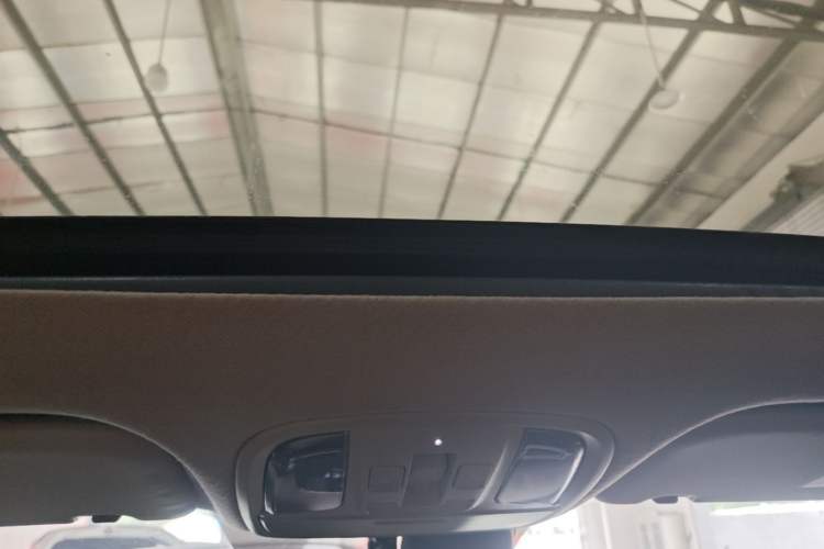 Used Kia Sportage R 2019 2.0L Automatic Smart Luxury Enhanced Edition Headliner