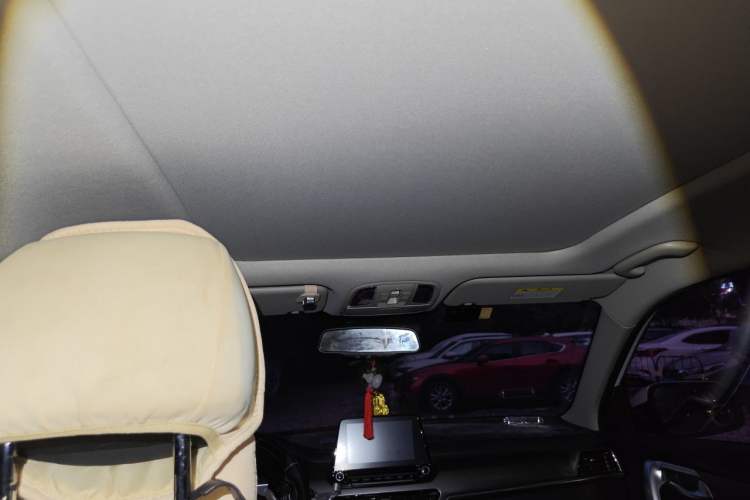 Used Kia Sportage R 2019 2.0L Automatic Smart Luxury Enhanced Edition Headliner