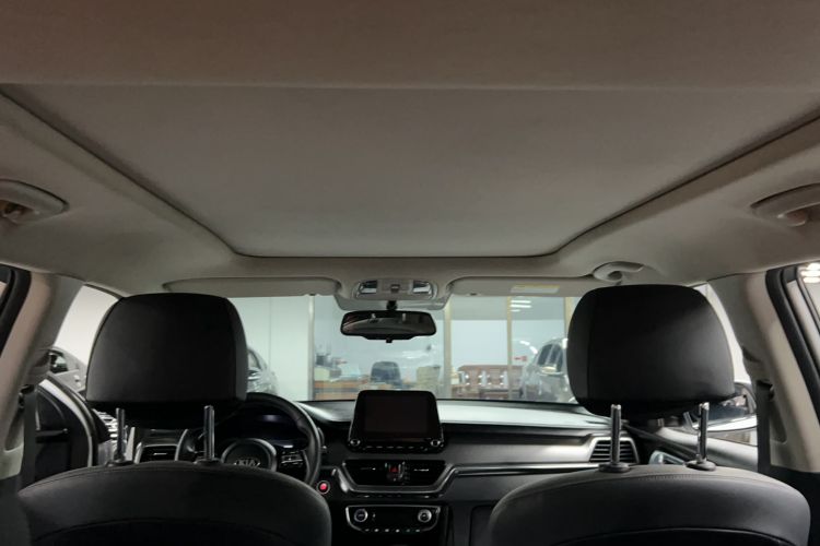 Used Kia Sportage R 2019 2.0L Automatic Smart Luxury Edition Headliner