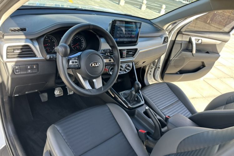 Used Kia Sportage R 2019 2.0L Manual Fashion Edition Interior 1