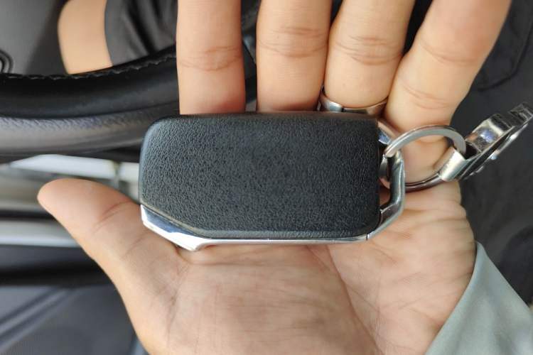 Used Kia Sportage R 2019 2.0L Automatic Smart Luxury Edition Interior 1