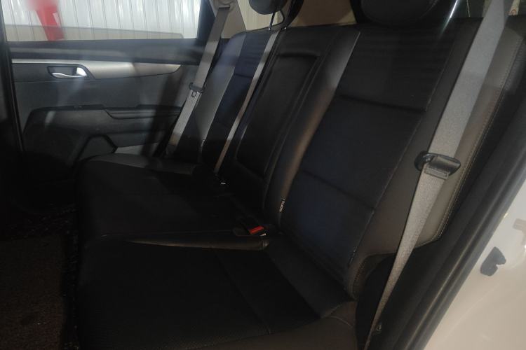 Used Kia Sportage R 2019 2.0L Automatic Smart Luxury Edition Interior 1