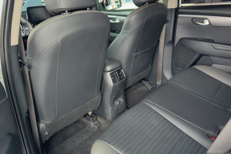 Used Kia Sportage R 2019 2.0L Automatic Smart Luxury Edition Interior 2