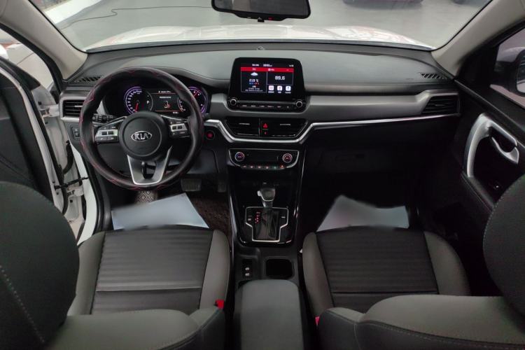 Used Kia Sportage R 2019 2.0L Automatic Smart Luxury Edition Interior 3