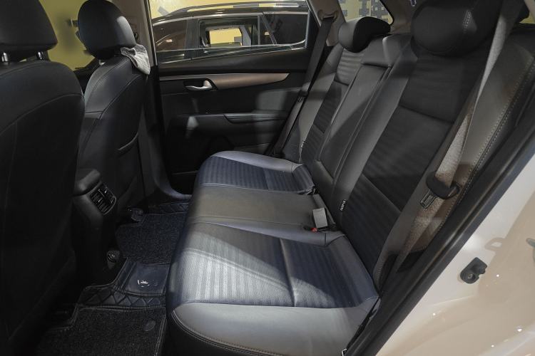 Used Kia Sportage R 2019 2.0L Automatic Smart Luxury Edition Interior 5