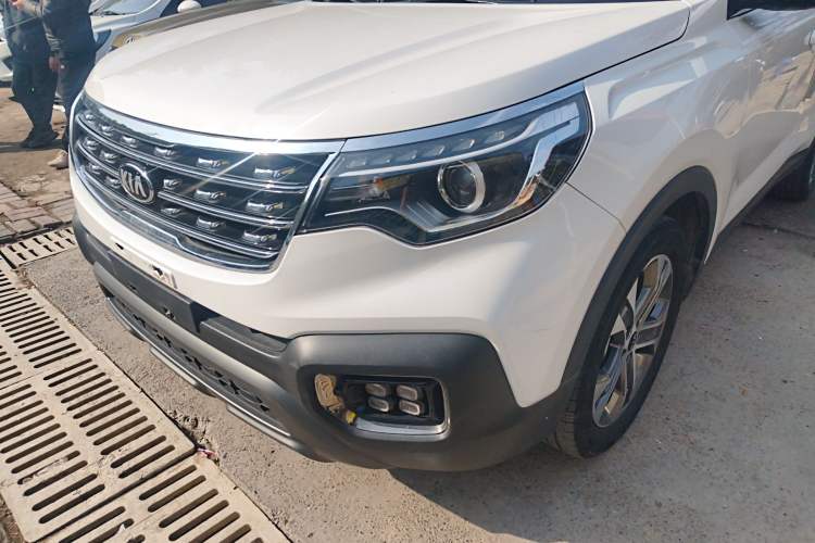 Used Kia Sportage R 2019 2.0L Automatic Smart Luxury Edition Left Front Headlight