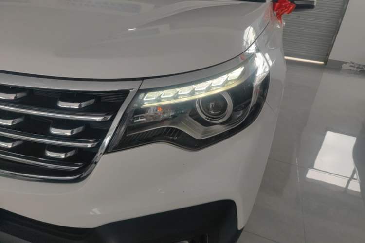 Used Kia Sportage R 2019 2.0L Automatic Smart Luxury Edition Left Front Headlight