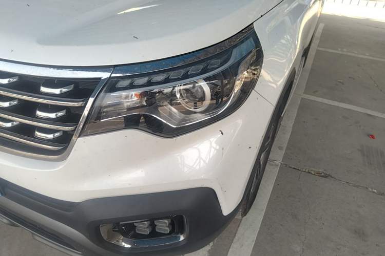 Used Kia Sportage R 2019 2.0L Automatic Smart Luxury Edition Left Front Headlight