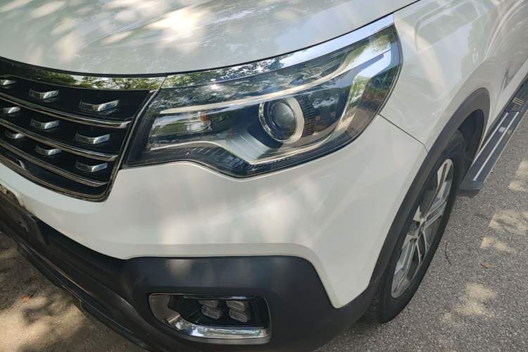 Used Kia Sportage R 2019 2.0L Automatic Smart Luxury Edition Left Front Headlight