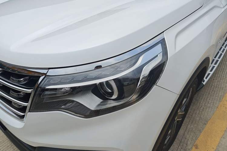 Used Kia Sportage R 2019 2.0L Automatic Smart Luxury Edition Left Front Headlight