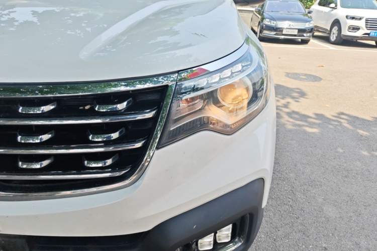 Used Kia Sportage R 2019 2.0L Automatic Smart Luxury Edition Left Front Headlight