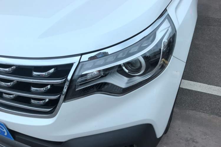 Used Kia Sportage R 2019 2.0L Automatic Smart Luxury Edition Left Front Headlight