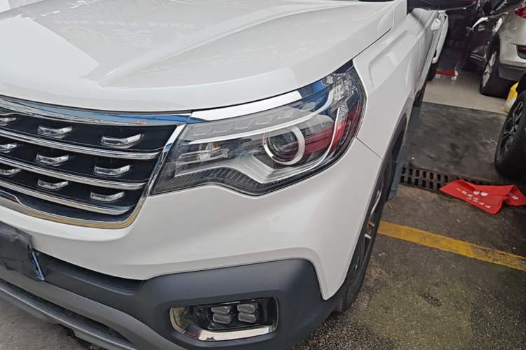 Used Kia Sportage R 2019 2.0L Automatic Smart Luxury Edition Left Front Headlight