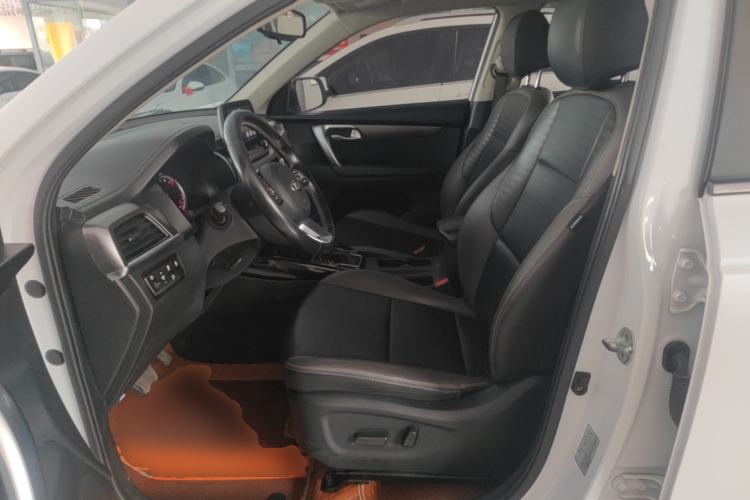 Used Kia Sportage R 2019 2.0L Automatic Smart Luxury Edition Left Front Seat