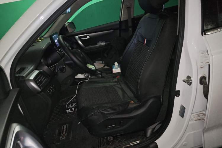 Used Kia Sportage R 2019 2.0L Automatic Smart Luxury Edition Left Front Seat