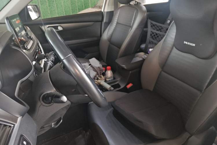 Used Kia Sportage R 2019 2.0L Automatic Smart Luxury Edition Left Front Seat