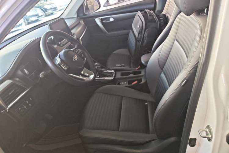 Used Kia Sportage R 2019 2.0L Automatic Smart Luxury Edition Left Front Seat
