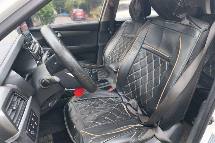 Used Kia Sportage R 2019 2.0L Automatic Smart Luxury Edition Left Front Seat
