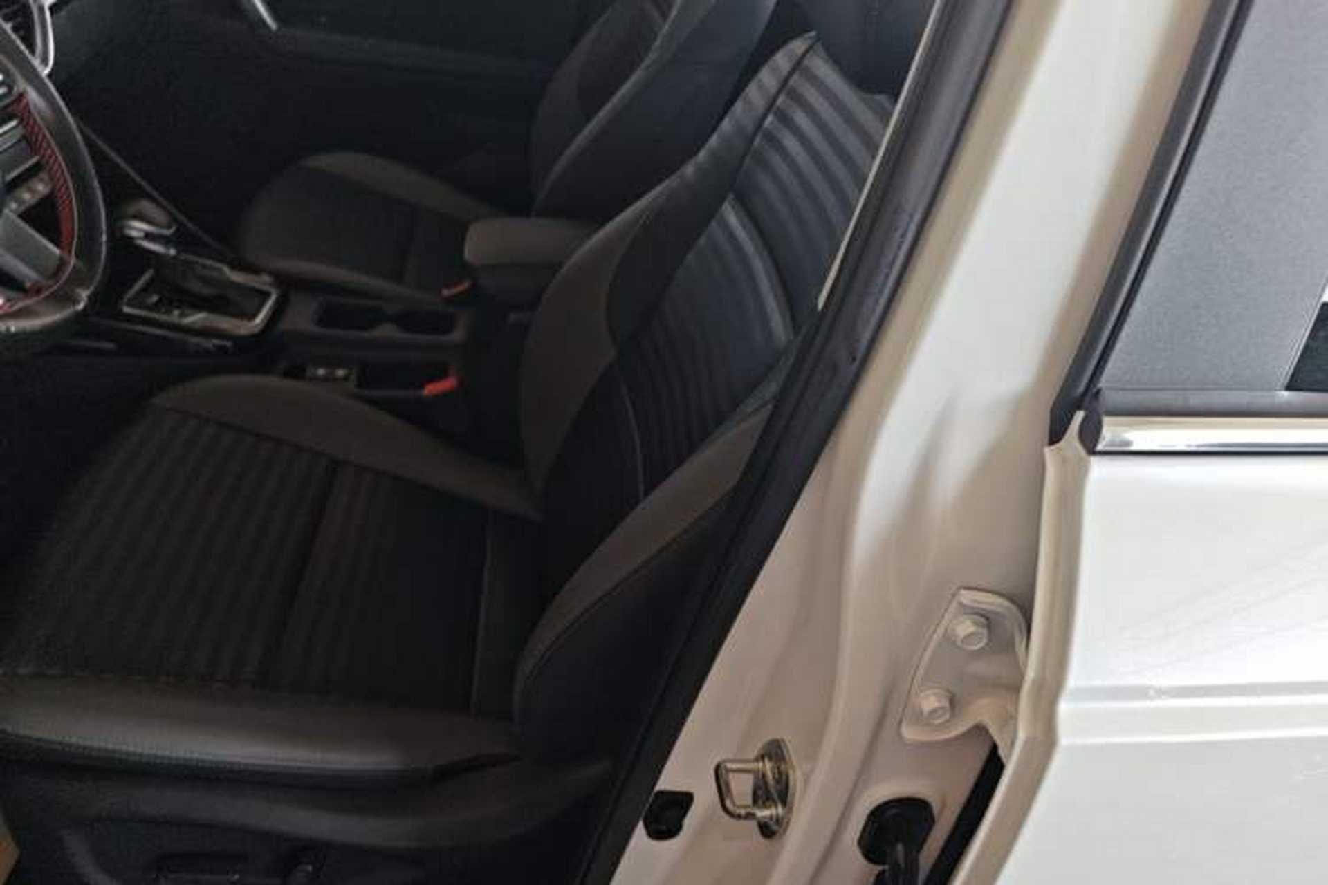 Used Kia Sportage R 2019 2.0L Automatic Smart Luxury Edition Left Front Seat