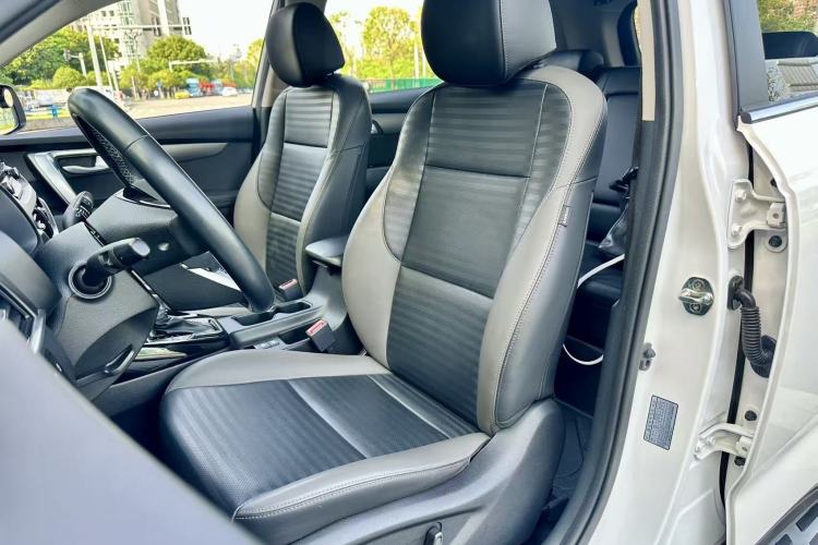 Used Kia Sportage R 2019 2.0L Automatic Smart Luxury Edition Left Front Seat
