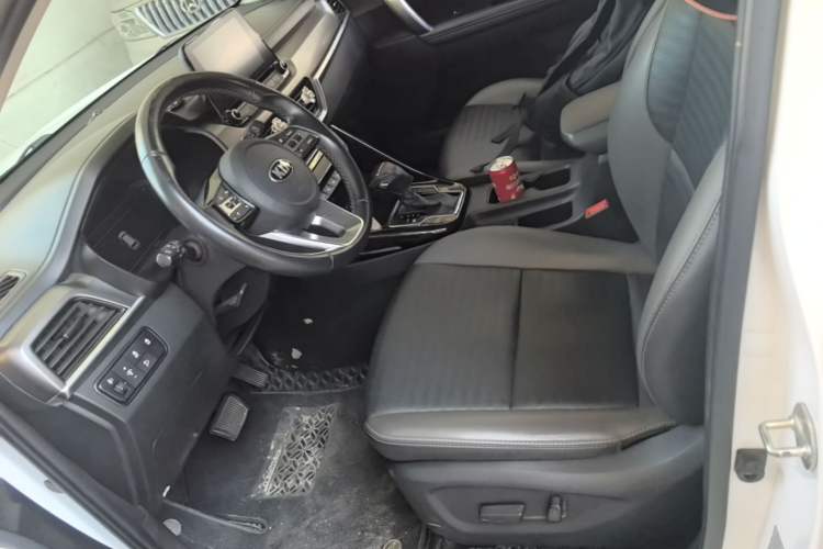 Used Kia Sportage R 2019 2.0L Automatic Smart Luxury Edition Left Front Seat