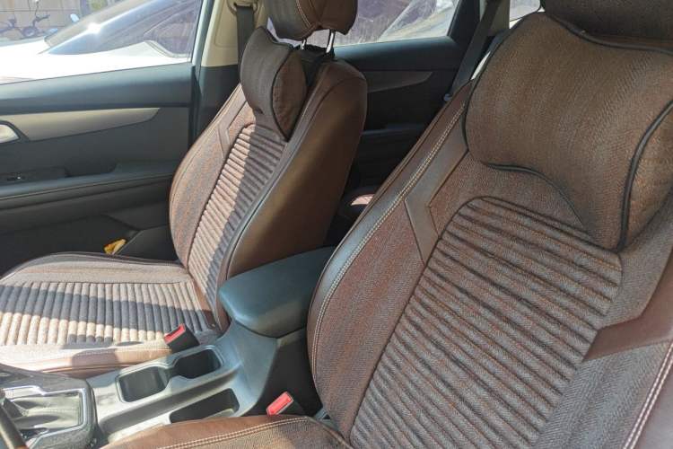 Used Kia Sportage R 2019 2.0L Automatic Smart Luxury Edition Left Front Seat
